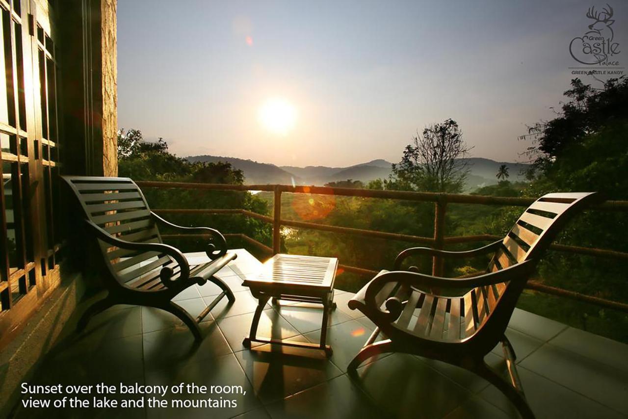 Green Castle Kandy Hotel Ngoại thất bức ảnh