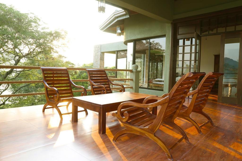 Green Castle Kandy Hotel Ngoại thất bức ảnh